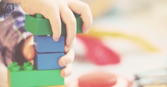 El Corte Inglés entrega uma tonelada e meia de brinquedos à Cruz Vermelha Portuguesa em 2020